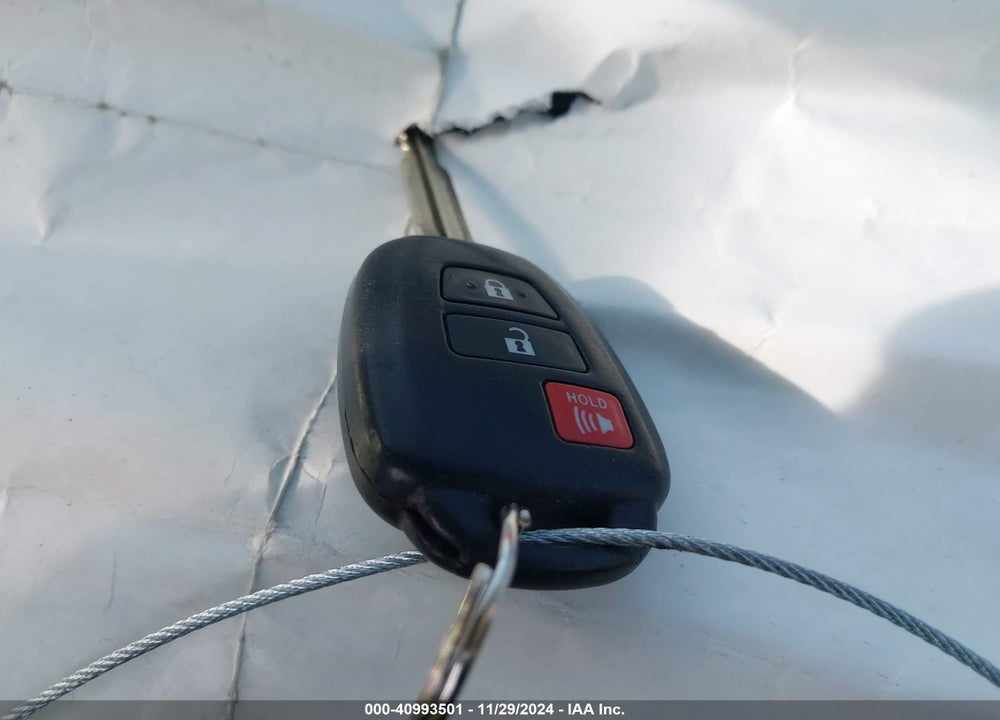 2012 TOYOTA PRIUS C TWO VIN: JTDKDTB35C1502717