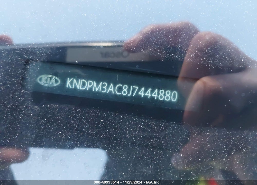 2018 KIA SPORTAGE LX VIN: KNDPM3AC8J7444880