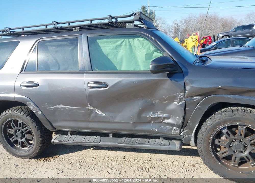 2016 TOYOTA 4RUNNER SR5 VIN: JTEBU5JR8G5300515