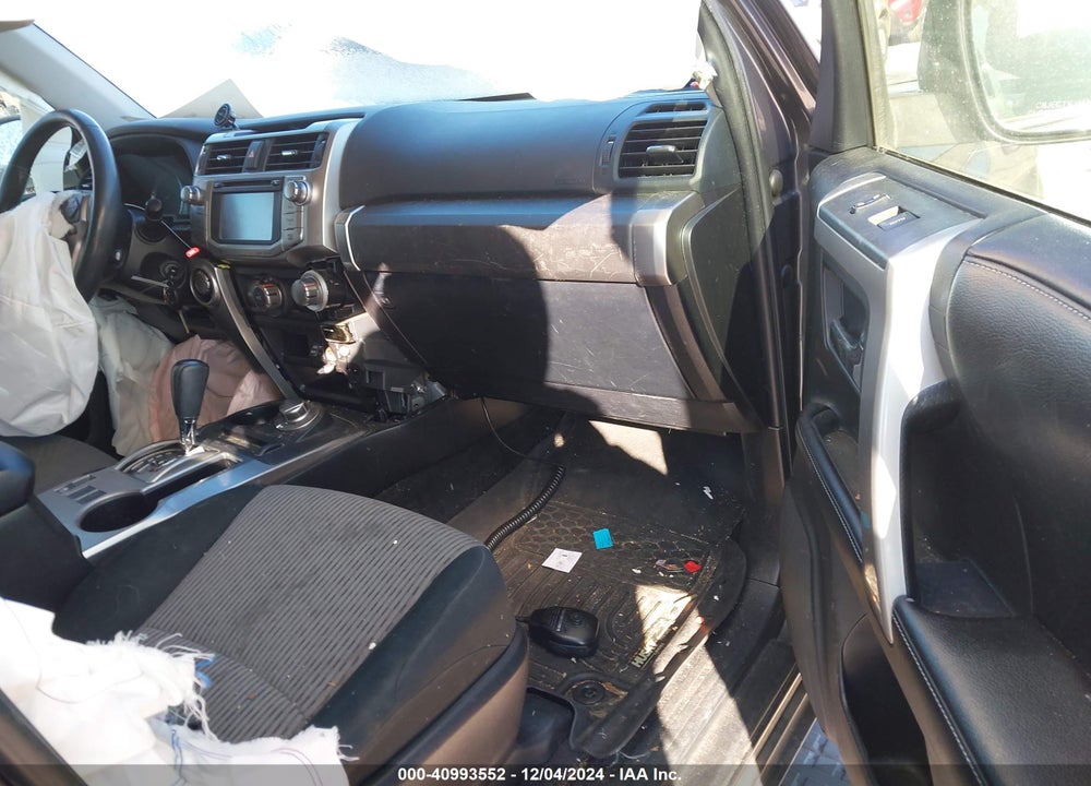 2016 TOYOTA 4RUNNER SR5 VIN: JTEBU5JR8G5300515