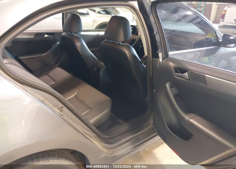 2014 VOLKSWAGEN JETTA 2.0L TDI VIN: 3VWLL7AJ8EM253363