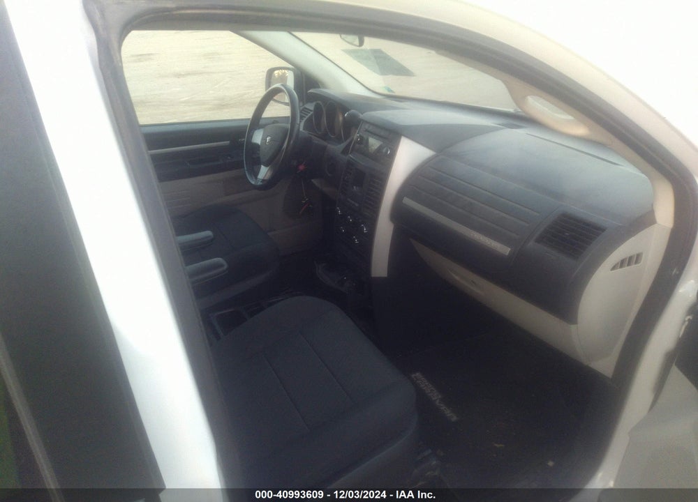 2010 DODGE GRAND CARAVAN HERO VIN: 2D4RN3D17AR427229