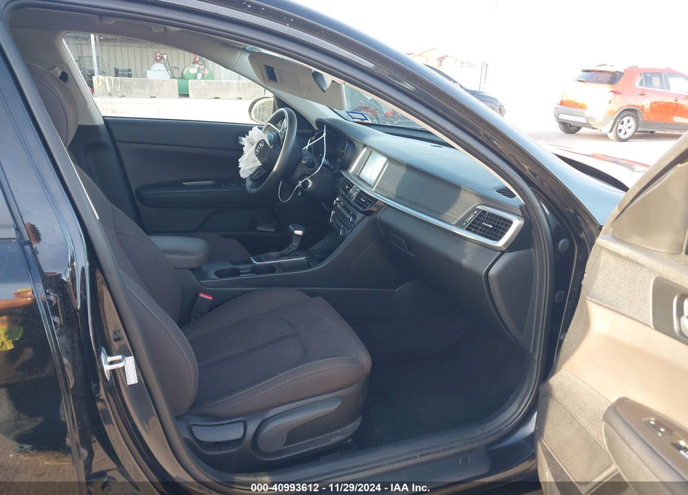 2020 KIA OPTIMA VIN: 5XXGT4L38LG443115