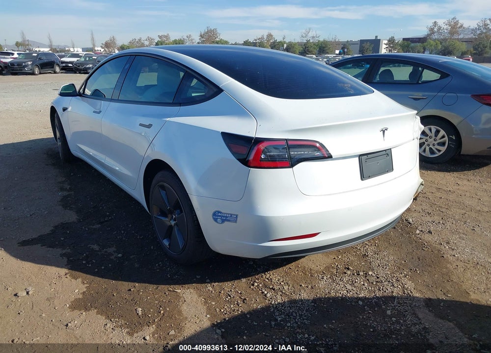 2021 TESLA MODEL 3 STANDARD RANGE PLUS REAR-WHEEL DRIVE VIN: 5YJ3E1EA2MF915929