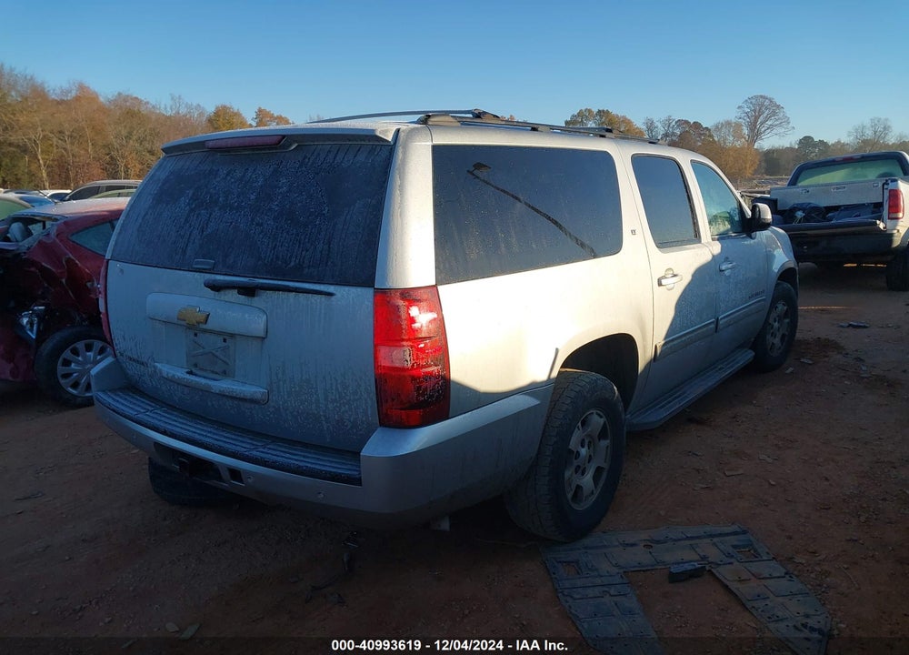 2013 CHEVROLET SUBURBAN 1500 LT VIN: 1GNSCJE0XDR163908