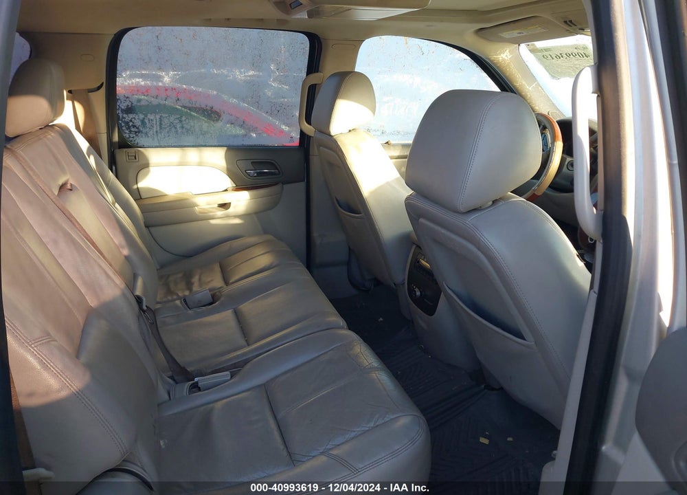 2013 CHEVROLET SUBURBAN 1500 LT VIN: 1GNSCJE0XDR163908