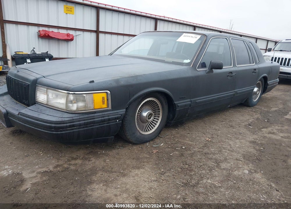 1991 LINCOLN TOWN CAR EXECUTIVE VIN: 1LNCM81W9MY768436