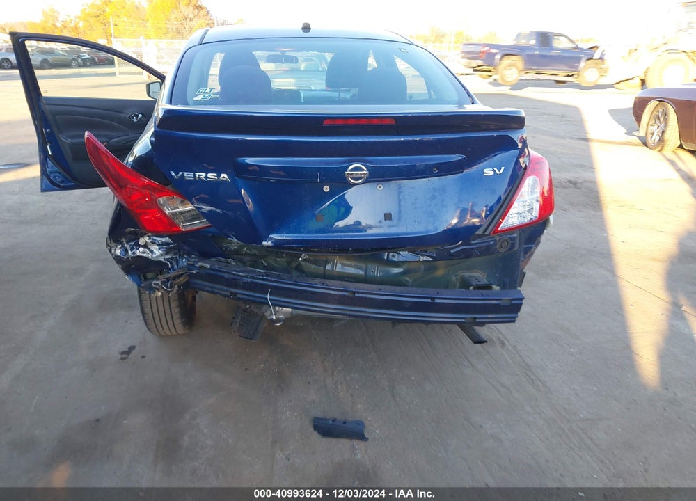 2018 NISSAN VERSA 1.6 SV VIN: 3N1CN7AP4JL838879