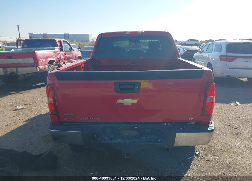 2008 CHEVROLET SILVERADO 1500 LT1 VIN: 2GCEK133081331091