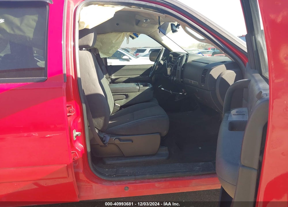 2008 CHEVROLET SILVERADO 1500 LT1 VIN: 2GCEK133081331091