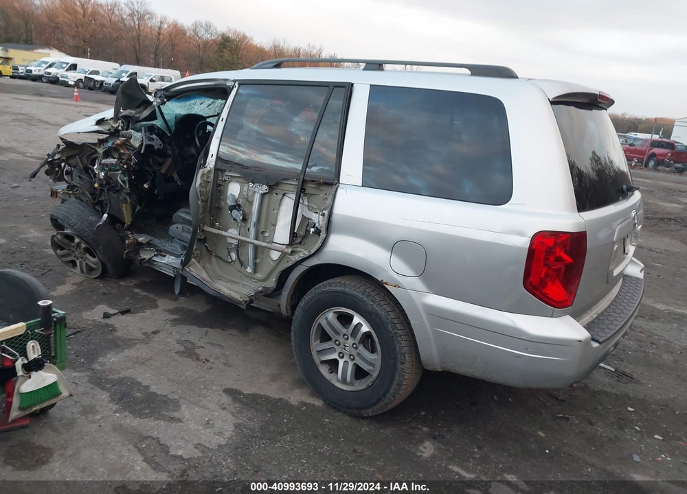 2005 HONDA PILOT EX-L VIN: 5FNYF18675B066411