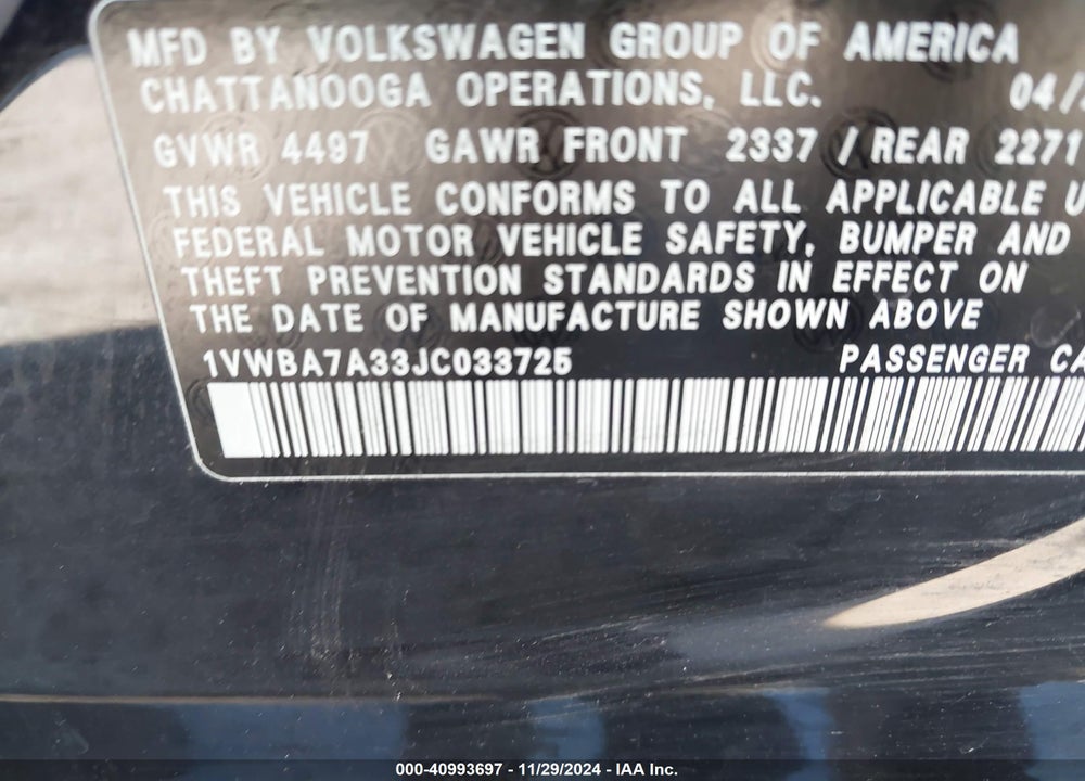 2018 VOLKSWAGEN PASSAT VIN: 1VWBA7A33JC033725