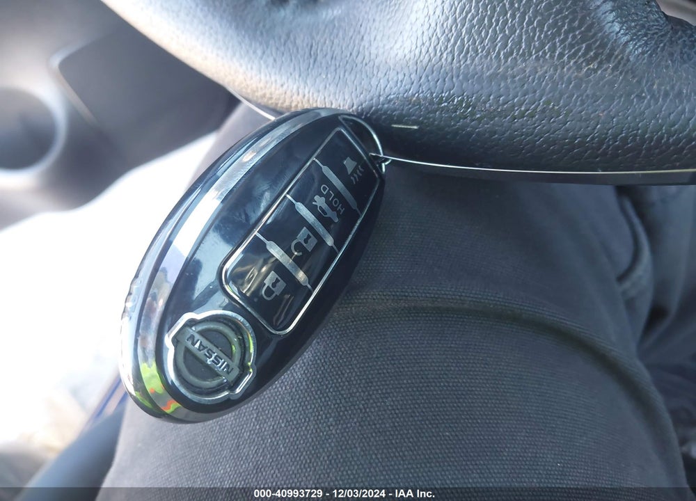 2017 NISSAN SENTRA SV VIN: 3N1AB7AP4HY235816