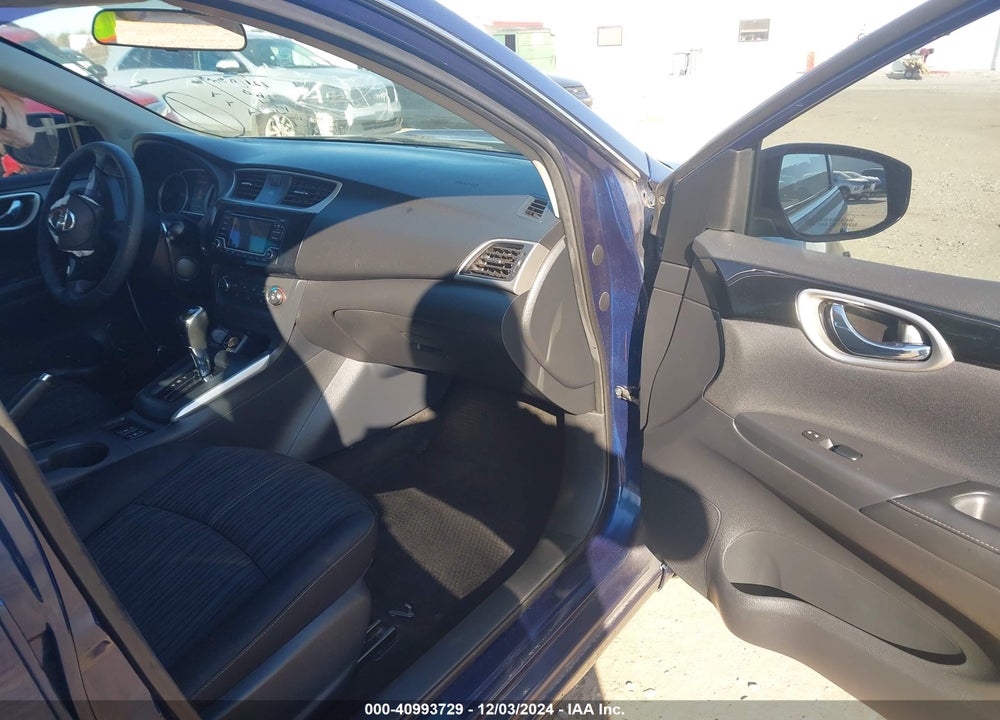 2017 NISSAN SENTRA SV VIN: 3N1AB7AP4HY235816