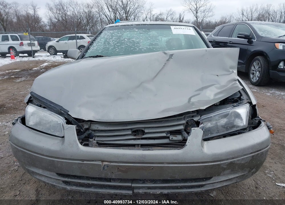 1997 TOYOTA CAMRY LE VIN: 4T1BG22K5VU044604