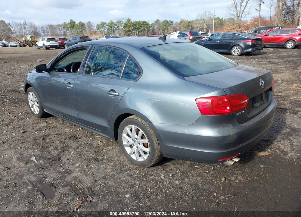 2012 VOLKSWAGEN JETTA 2.5L SE VIN: 3VWDP7AJ3CM064934