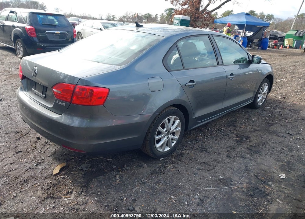 2012 VOLKSWAGEN JETTA 2.5L SE VIN: 3VWDP7AJ3CM064934