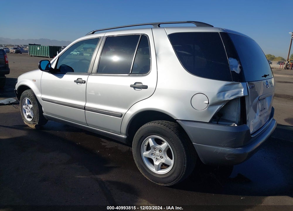 1998 MERCEDES-BENZ ML 320 CLASSIC VIN: 4JGAB54E9WA012499