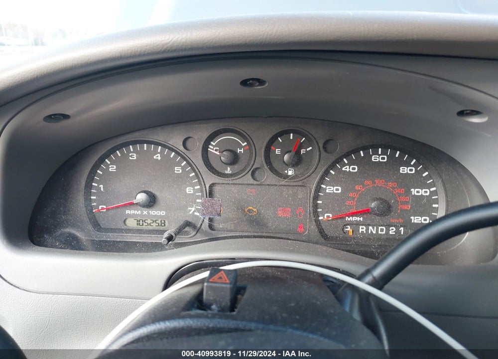 2010 FORD RANGER XL/XLT VIN: 1FTKR1ED8APA38150