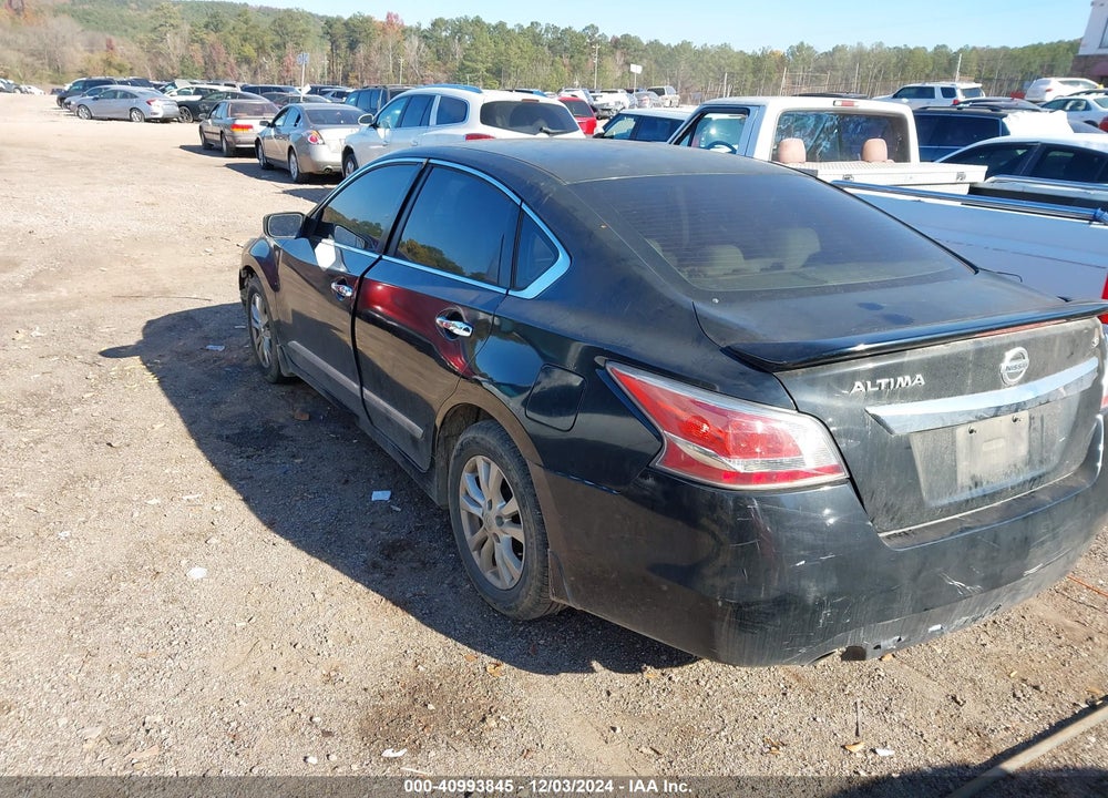 2015 NISSAN ALTIMA 2.5 S VIN: 1N4AL3AP7FC105592