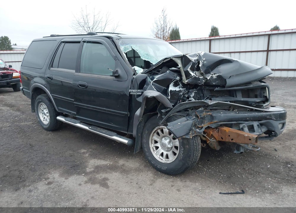 2000 FORD EXPEDITION XLT VIN: 1FMPU16L7YLC49136