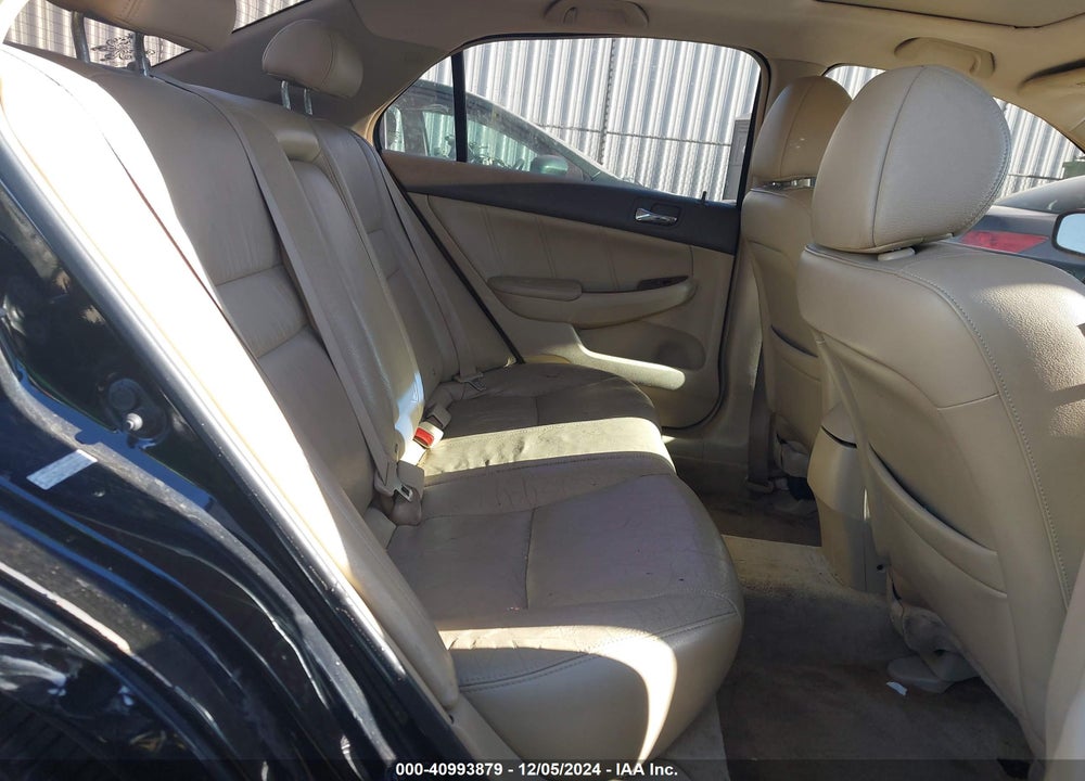 2006 HONDA ACCORD 3.0 EX VIN: 1HGCM66516A070215
