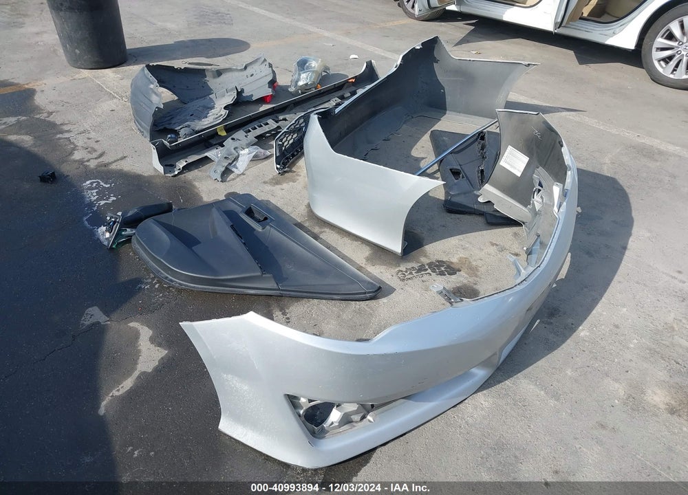 2012 TOYOTA CAMRY SE VIN: 4T1BF1FK1CU592457