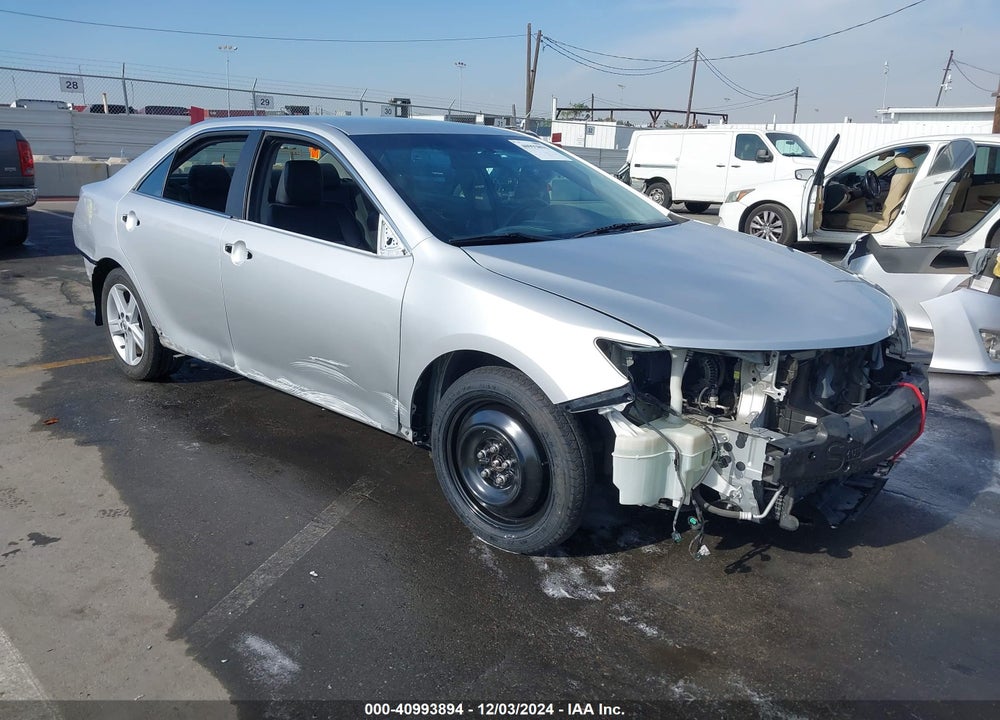 2012 TOYOTA CAMRY SE VIN: 4T1BF1FK1CU592457
