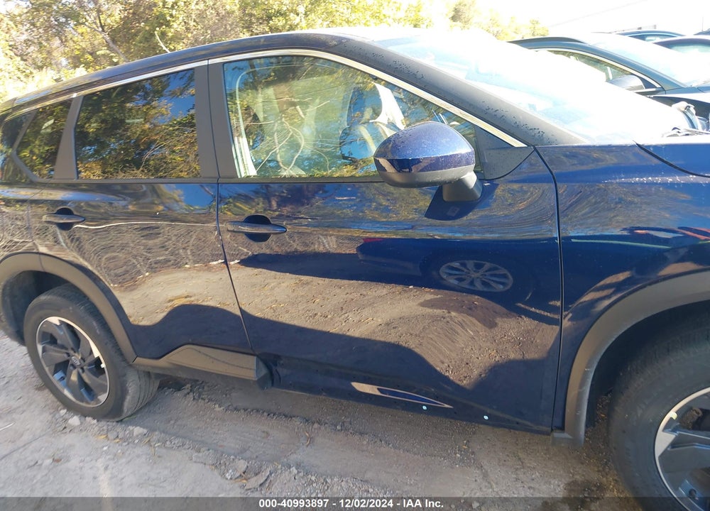 2025 NISSAN ROGUE SV FWD VIN: 5N1BT3BA7SC784133