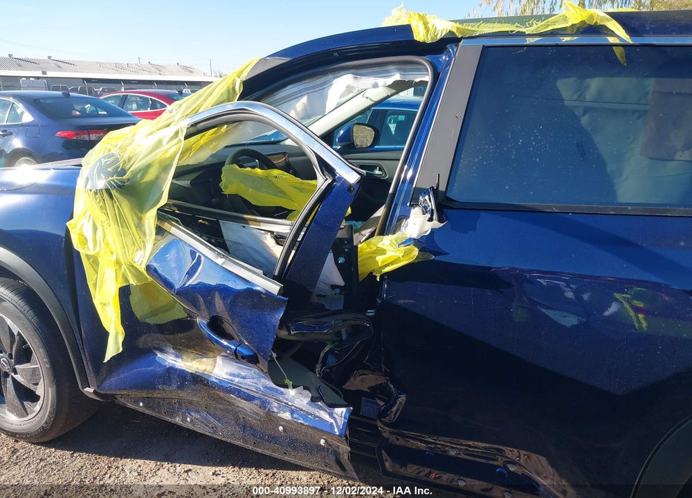 2025 NISSAN ROGUE SV FWD VIN: 5N1BT3BA7SC784133