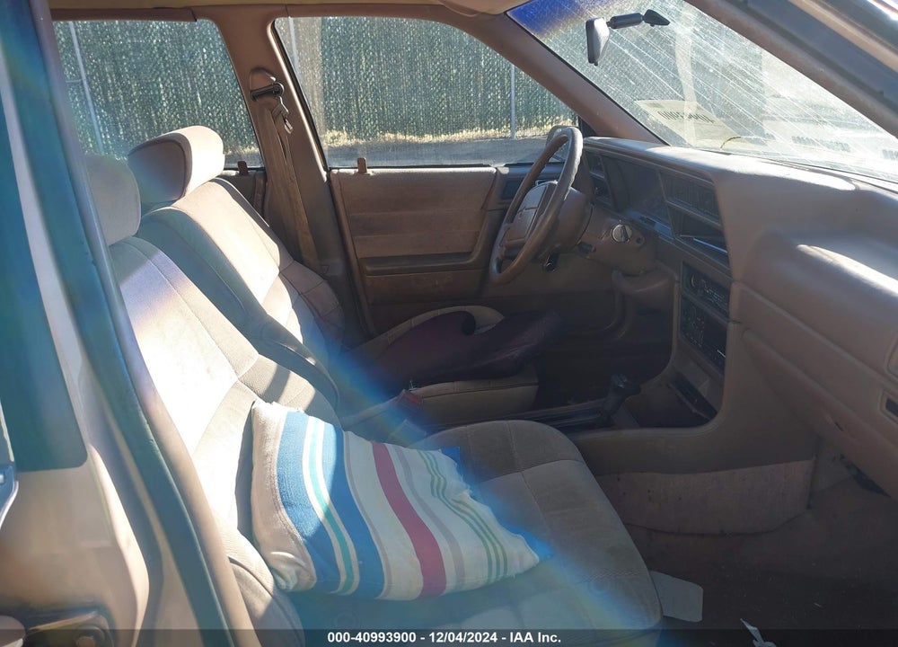 1990 PLYMOUTH ACCLAIM VIN: 1P3XA46KXLF755606