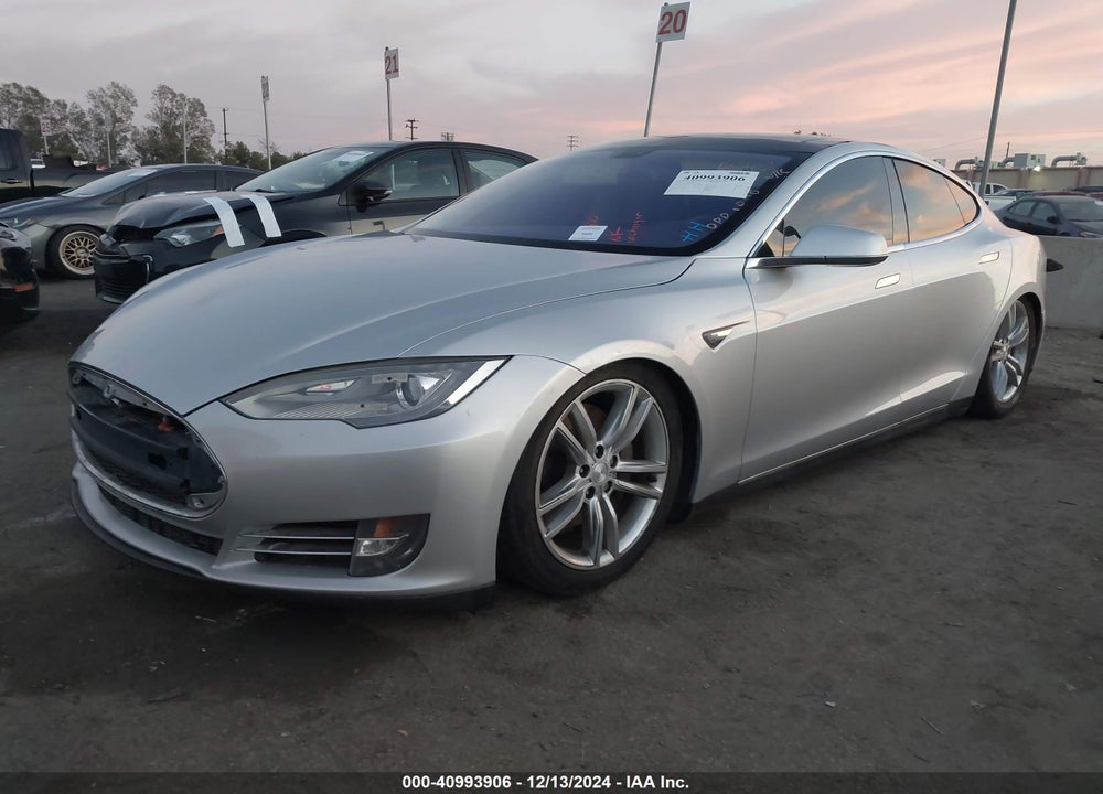 2013 TESLA MODEL S PERFORMANCE VIN: 5YJSA1CP9DFP08016