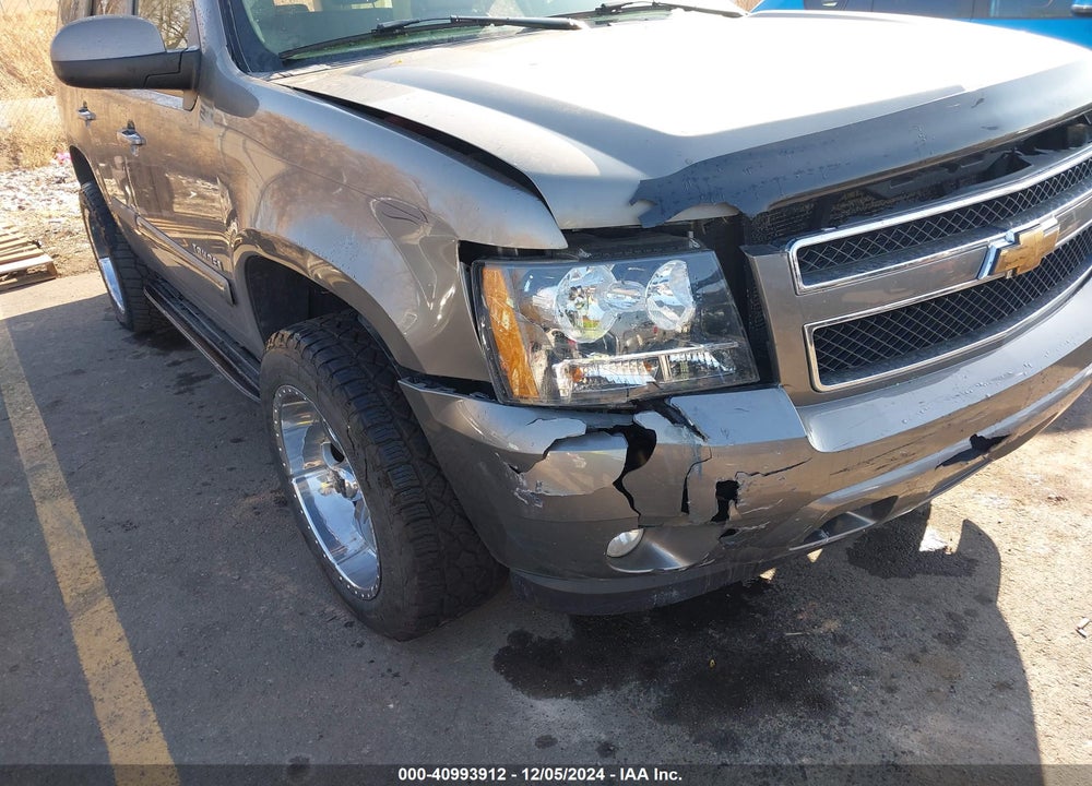 2007 CHEVROLET TAHOE LTZ VIN: 1GNFK13027J143680