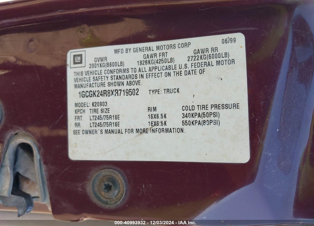 1999 CHEVROLET K2500 VIN: 1GCGK24R8XR719502