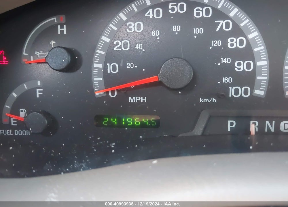 1999 FORD EXPEDITION EDDIE BAUER/XLT VIN: 1FMRU17L5XLA56196