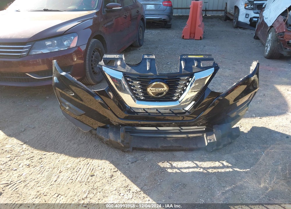 2019 NISSAN ROGUE SV VIN: JN8AT2MV5KW392197