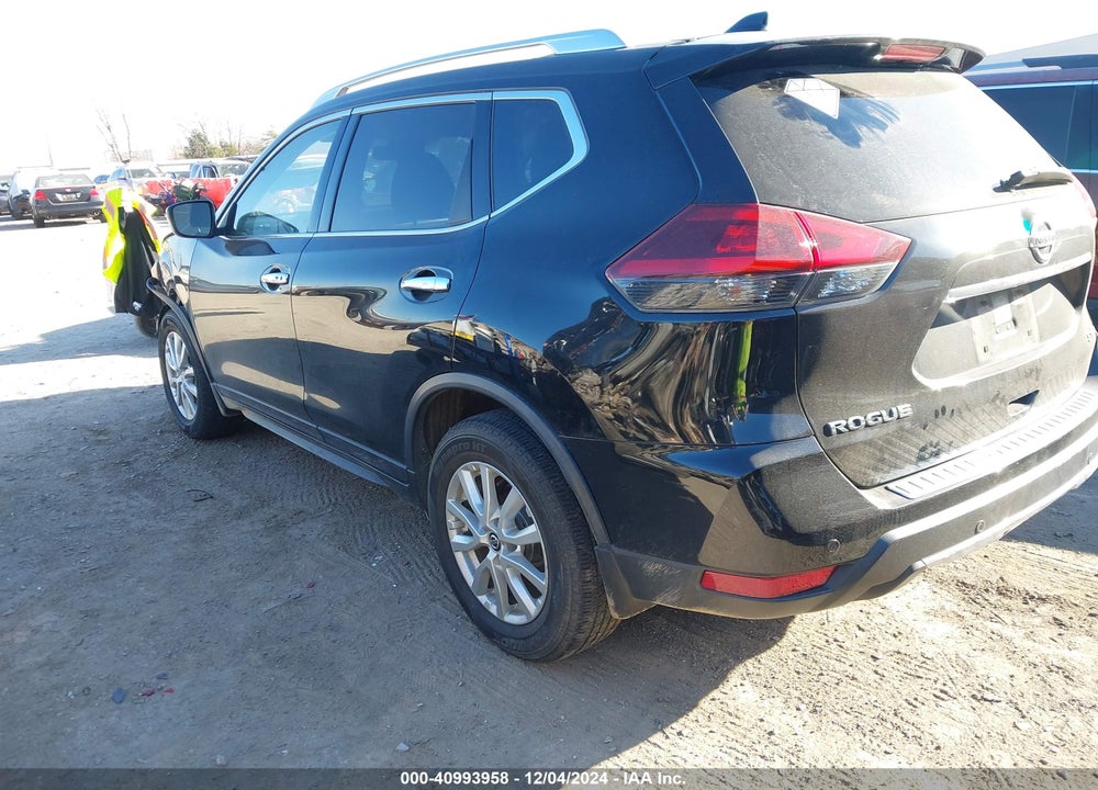 2019 NISSAN ROGUE SV VIN: JN8AT2MV5KW392197
