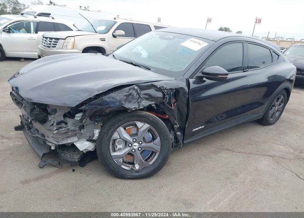 2022 FORD MUSTANG MACH-E SELECT VIN: 3FMTK1RM1NMA35276