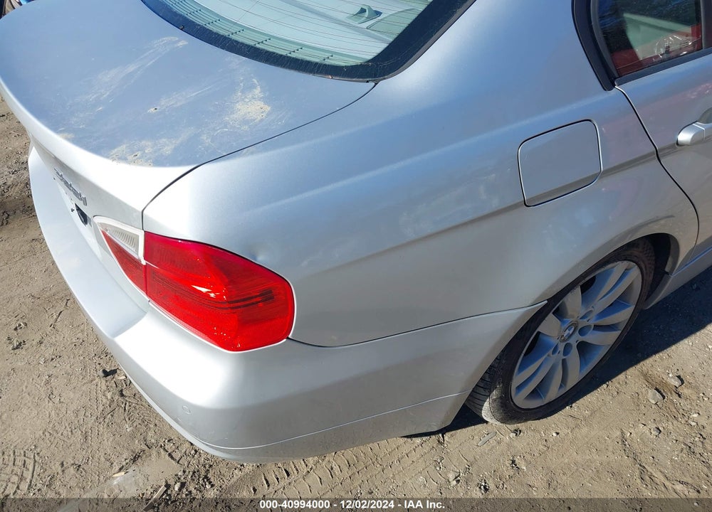2008 BMW 328I VIN: WBAVA37538NL19460