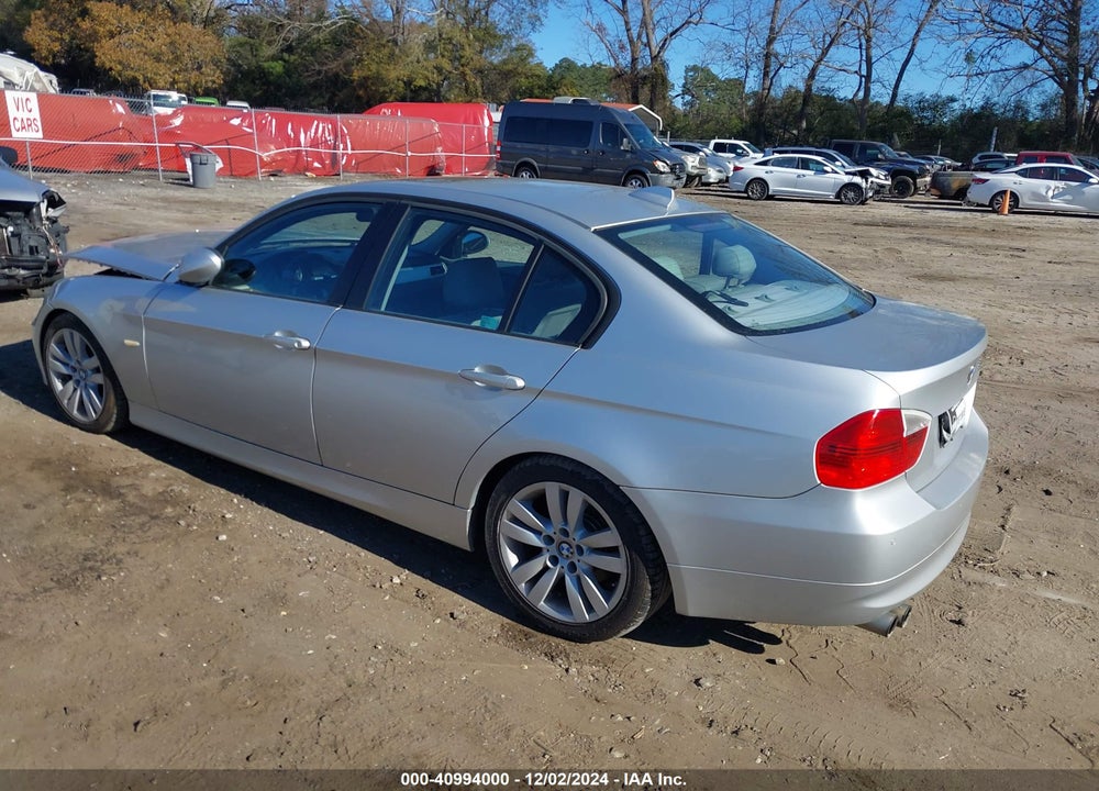 2008 BMW 328I VIN: WBAVA37538NL19460