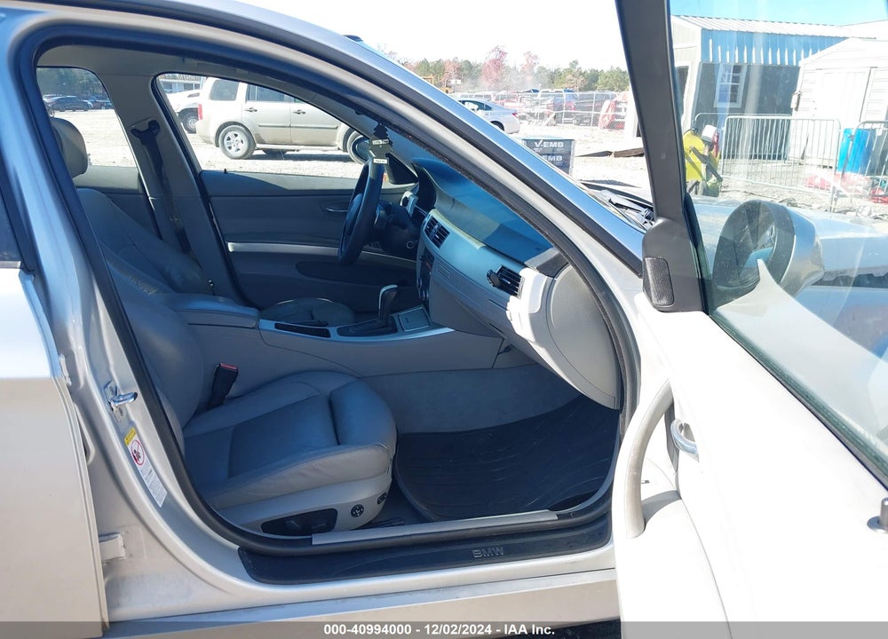 2008 BMW 328I VIN: WBAVA37538NL19460