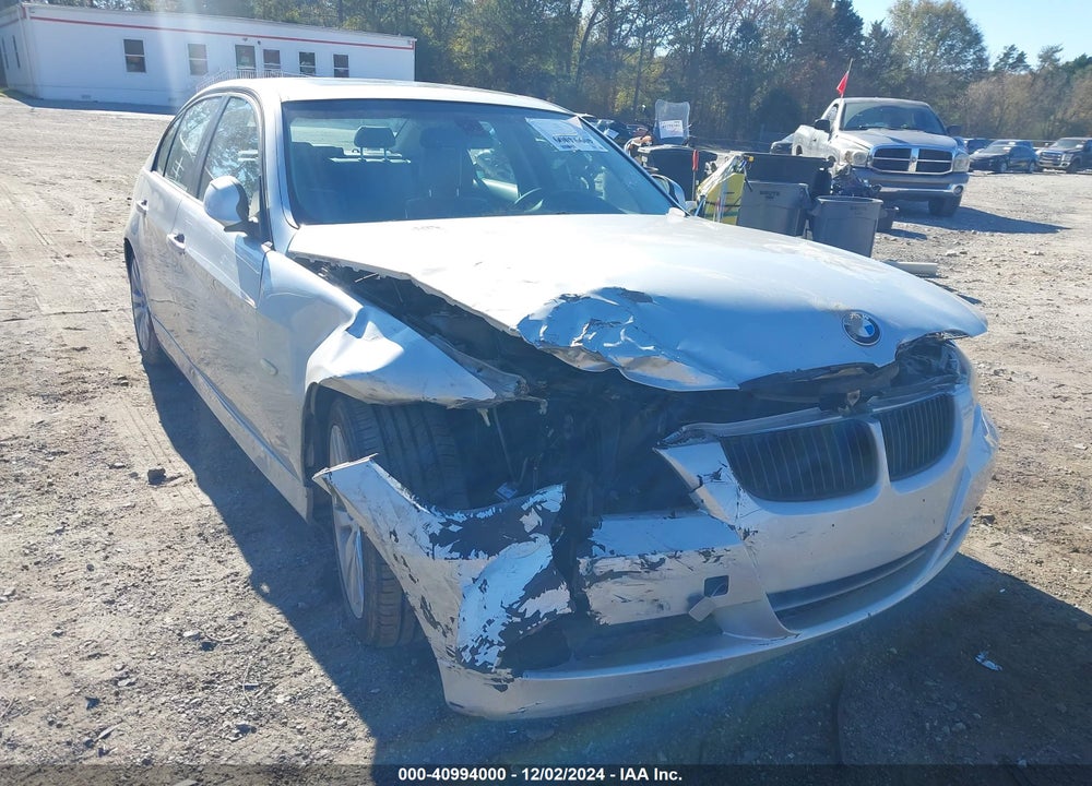 2008 BMW 328I VIN: WBAVA37538NL19460