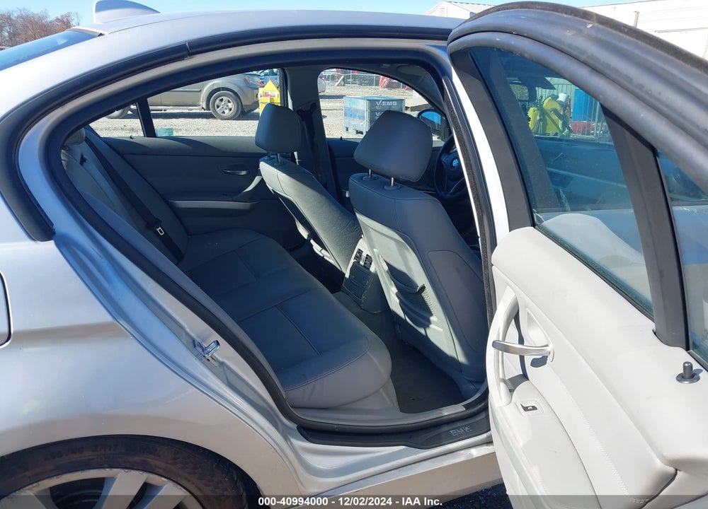 2008 BMW 328I VIN: WBAVA37538NL19460