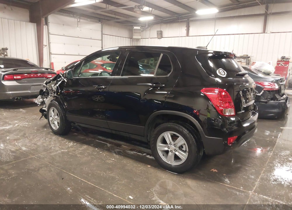 2022 CHEVROLET TRAX AWD LS VIN: KL7CJNSM4NB553363