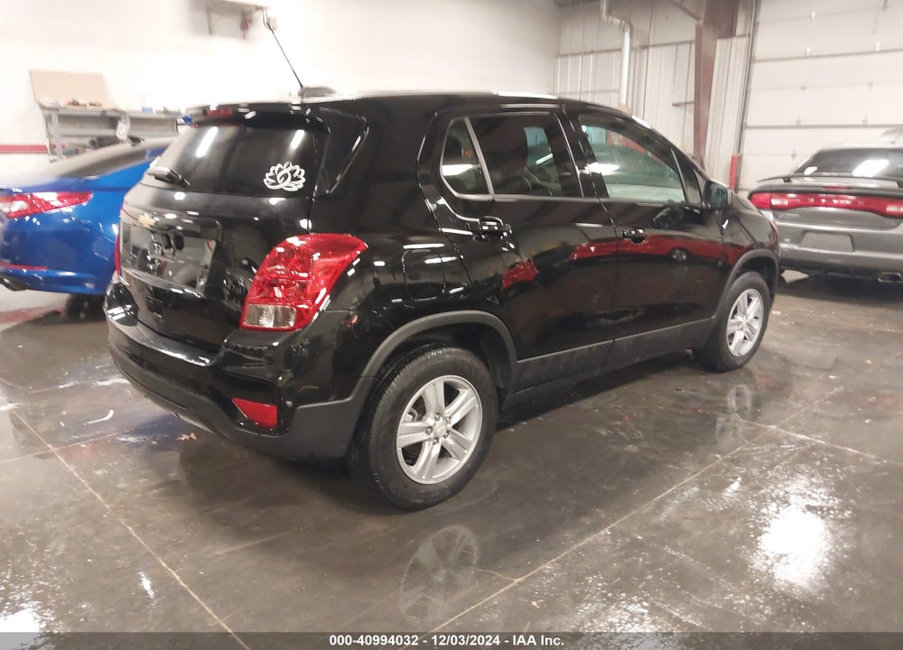 2022 CHEVROLET TRAX AWD LS VIN: KL7CJNSM4NB553363