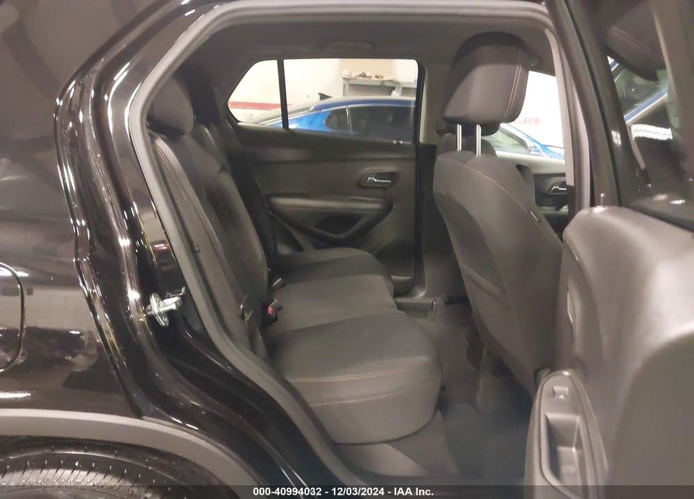 2022 CHEVROLET TRAX AWD LS VIN: KL7CJNSM4NB553363