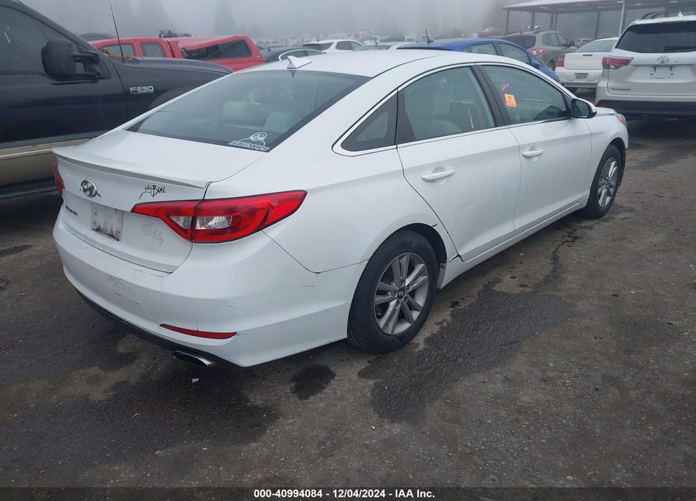2017 HYUNDAI SONATA VIN: 5NPE24AF8HH521010