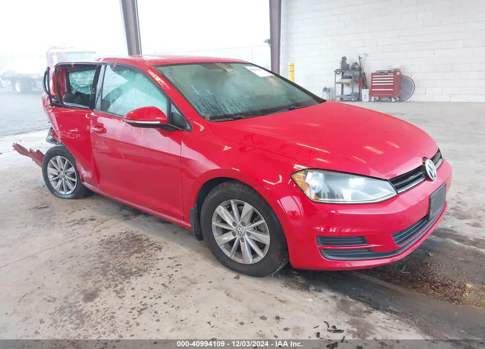 2017 VOLKSWAGEN GOLF TSI S 4-DOOR/TSI WOLFSBURG EDITION 4-DOOR VIN: 3VW117AU8HM030896