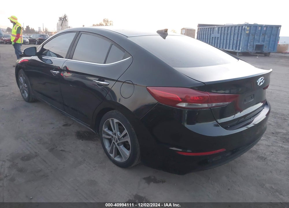 2017 HYUNDAI ELANTRA LIMITED VIN: KMHD84LF9HU182850