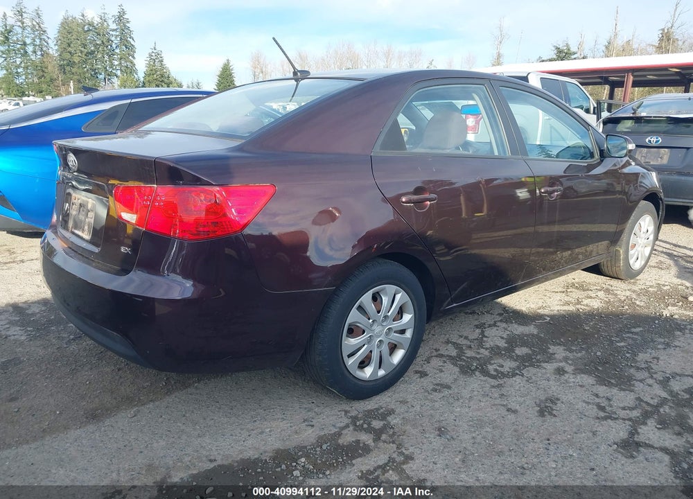 2010 KIA FORTE EX VIN: KNAFU4A21A5272144